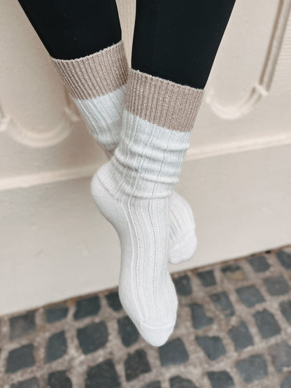 CAROLINE 1.0 - wool white/gold