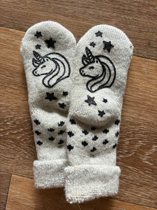 UNICORN - grau