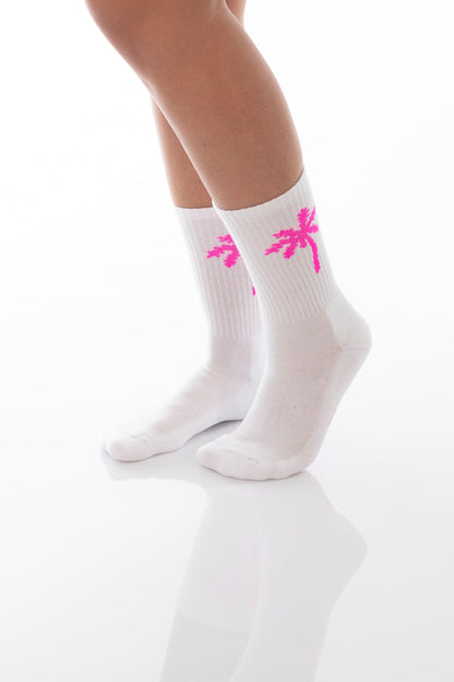 weiße Tennissocke mit pinker Palme